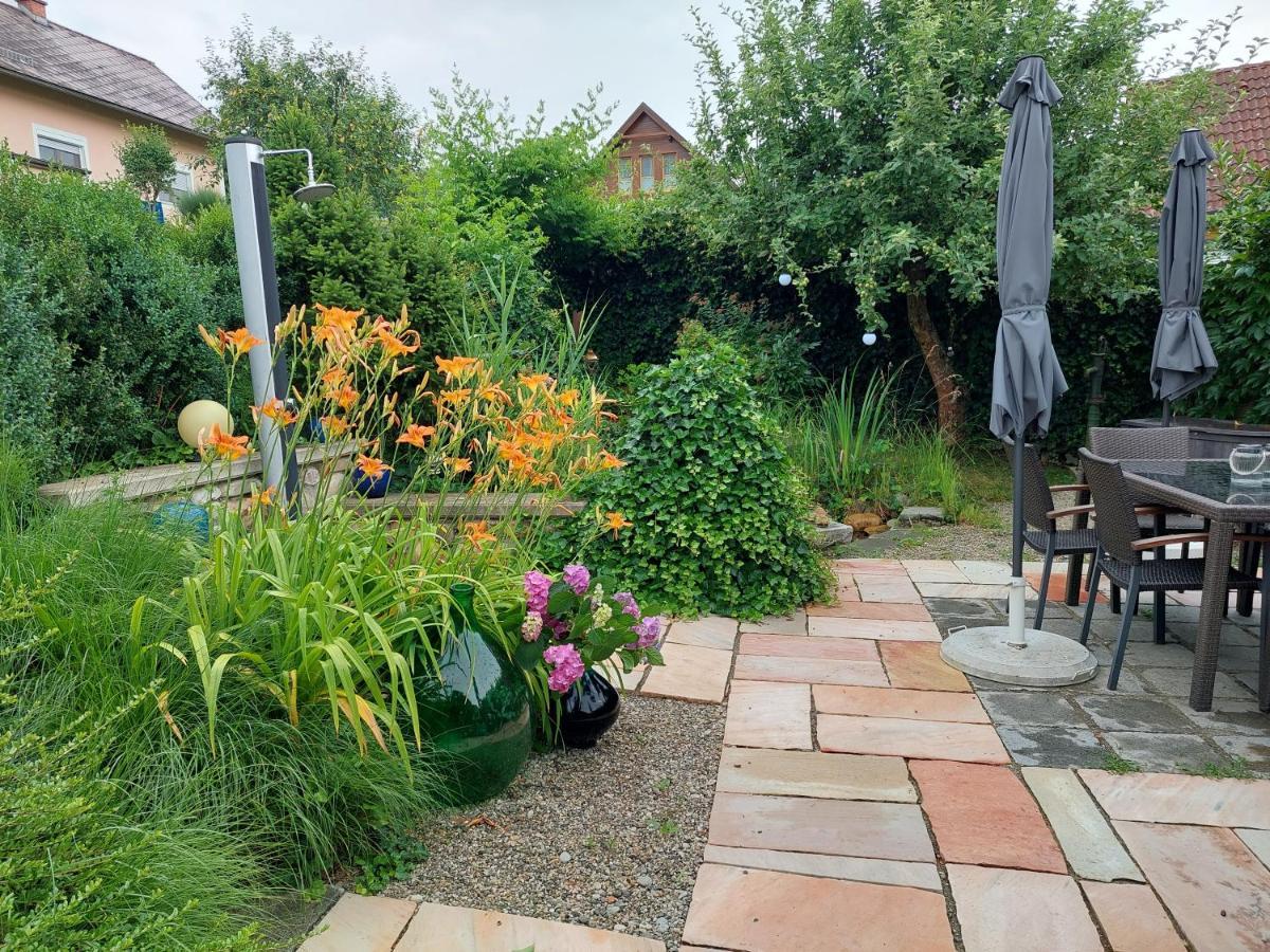 Anna'S Home - Ferienwohnungen Ratsch an der Weinstraße Extérieur photo